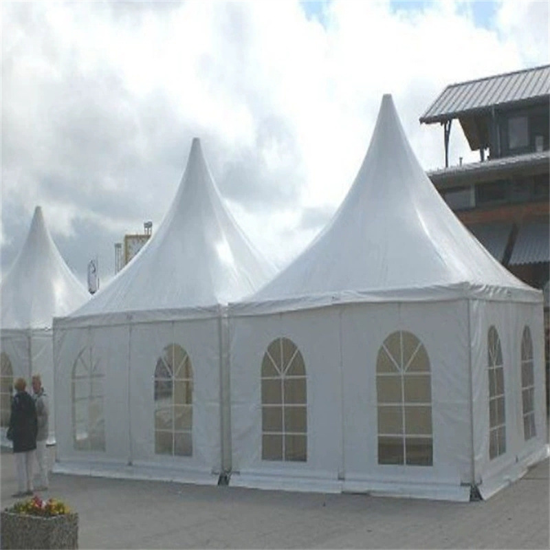 ဥရောပစတိုင် Wedding Spire Tent ပြင်ပ အလူမီနီယမ် အလွိုင်း အော်တိုရှိုးပွဲ Ceiling Canopy Outdoor တဲ